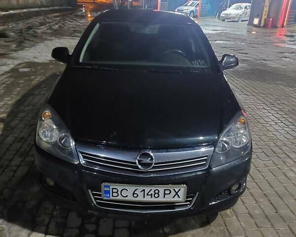 Черный Опель Астра, объемом двигателя 1.6 л и пробегом 171 тыс. км за 6900 $, фото 1 на Automoto.ua