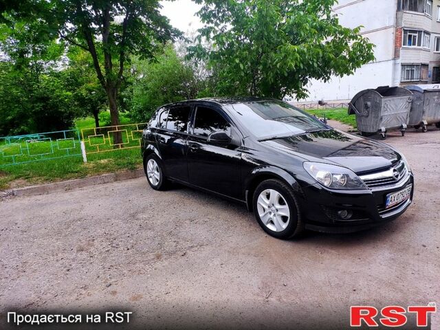 Черный Опель Астра, объемом двигателя 1.6 л и пробегом 113 тыс. км за 5600 $, фото 1 на Automoto.ua