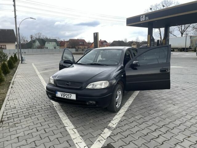 Чорний Опель Астра, об'ємом двигуна 1.8 л та пробігом 340 тис. км за 2900 $, фото 1 на Automoto.ua