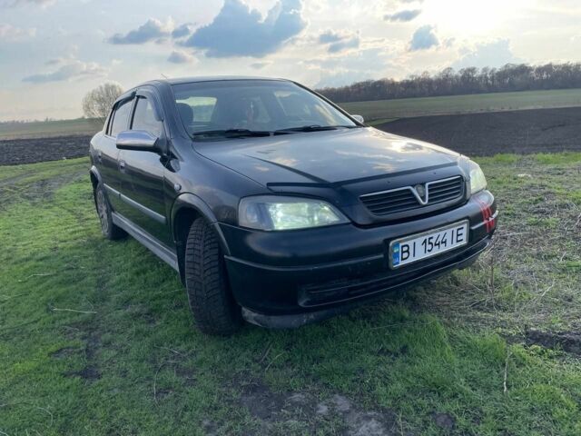 Чорний Опель Астра, об'ємом двигуна 1.4 л та пробігом 300 тис. км за 3600 $, фото 1 на Automoto.ua