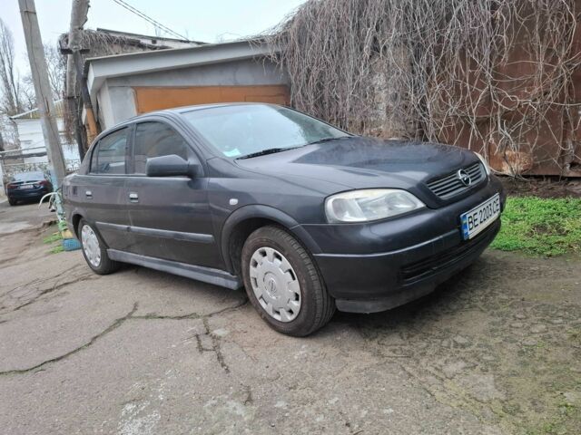 Черный Опель Астра, объемом двигателя 1.4 л и пробегом 110 тыс. км за 3500 $, фото 1 на Automoto.ua