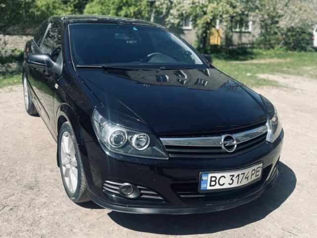 Черный Опель Астра, объемом двигателя 1.8 л и пробегом 165 тыс. км за 5500 $, фото 1 на Automoto.ua