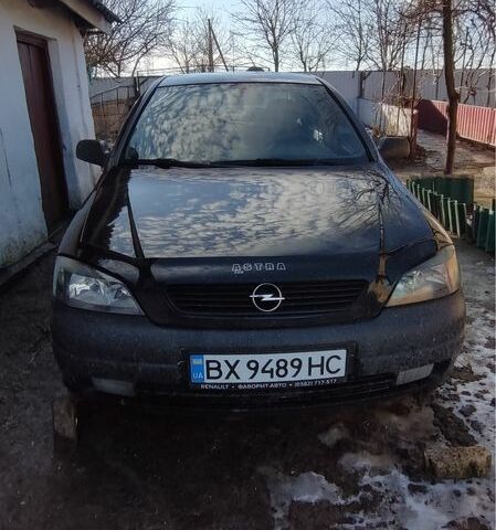 Черный Опель Астра, объемом двигателя 1.4 л и пробегом 230 тыс. км за 3100 $, фото 1 на Automoto.ua