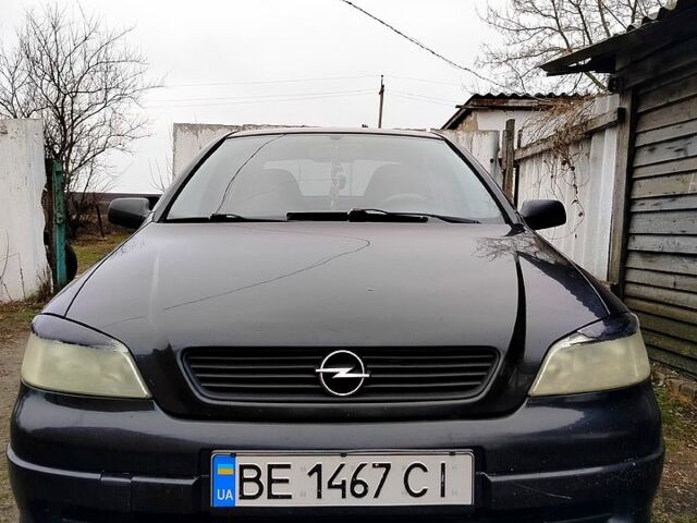 Чорний Опель Астра, об'ємом двигуна 1.4 л та пробігом 210 тис. км за 3700 $, фото 1 на Automoto.ua