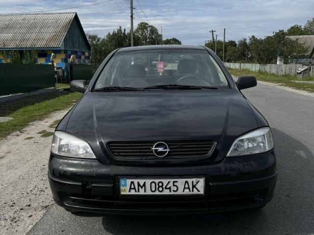 Чорний Опель Астра, об'ємом двигуна 1.6 л та пробігом 280 тис. км за 1500 $, фото 1 на Automoto.ua