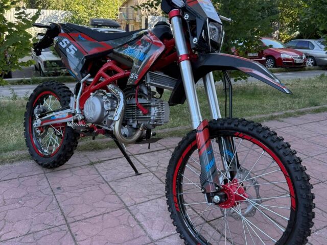 Черный Опель Астра, объемом двигателя 1.6 л и пробегом 470 тыс. км за 2000 $, фото 1 на Automoto.ua