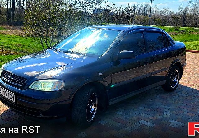 Чорний Опель Астра, об'ємом двигуна 1.6 л та пробігом 260 тис. км за 4150 $, фото 1 на Automoto.ua