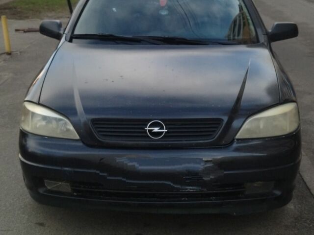 Черный Опель Астра, объемом двигателя 0 л и пробегом 195 тыс. км за 2400 $, фото 1 на Automoto.ua