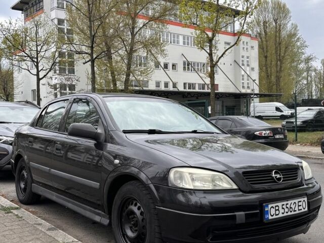 Чорний Опель Астра, об'ємом двигуна 1.4 л та пробігом 230 тис. км за 3355 $, фото 1 на Automoto.ua