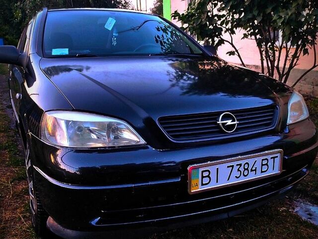 Черный Опель Астра, объемом двигателя 1.4 л и пробегом 0 тыс. км за 4200 $, фото 1 на Automoto.ua