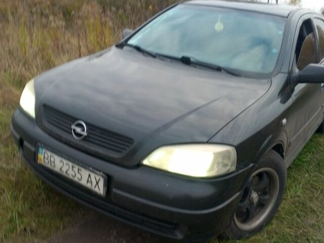 Черный Опель Астра, объемом двигателя 1.6 л и пробегом 2 тыс. км за 2000 $, фото 1 на Automoto.ua