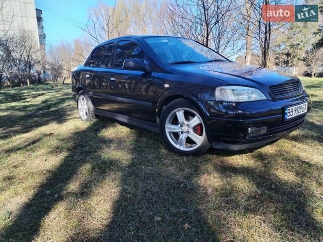 Чорний Опель Астра, об'ємом двигуна 1.6 л та пробігом 270 тис. км за 3300 $, фото 1 на Automoto.ua