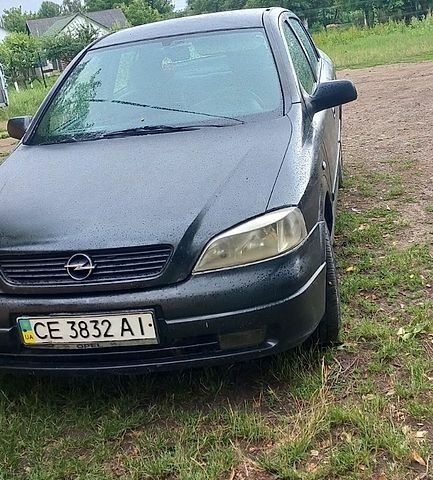 Чорний Опель Астра, об'ємом двигуна 1.6 л та пробігом 41 тис. км за 2300 $, фото 1 на Automoto.ua