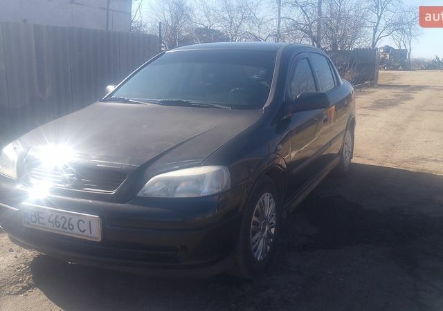 Чорний Опель Астра, об'ємом двигуна 1.6 л та пробігом 127 тис. км за 3800 $, фото 1 на Automoto.ua