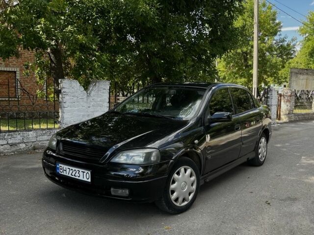 Опель Астра 2008 в Новом Буге на Automoto.ua Черный Опель Астра, объемом двигателя 1.4 л и пробегом 250 тыс. км за 3400 $, фото 1 на Automoto.ua