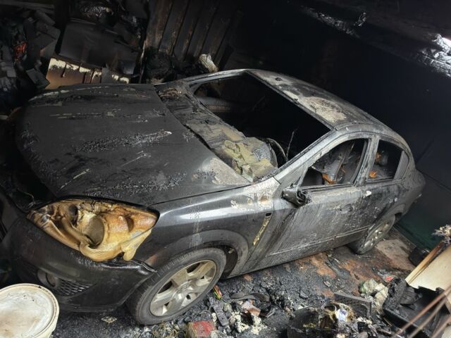 Черный Опель Астра, объемом двигателя 0 л и пробегом 220 тыс. км за 1000 $, фото 1 на Automoto.ua