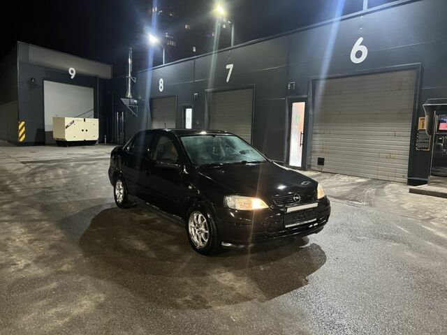 Чорний Опель Астра, об'ємом двигуна 1.4 л та пробігом 123 тис. км за 1600 $, фото 1 на Automoto.ua