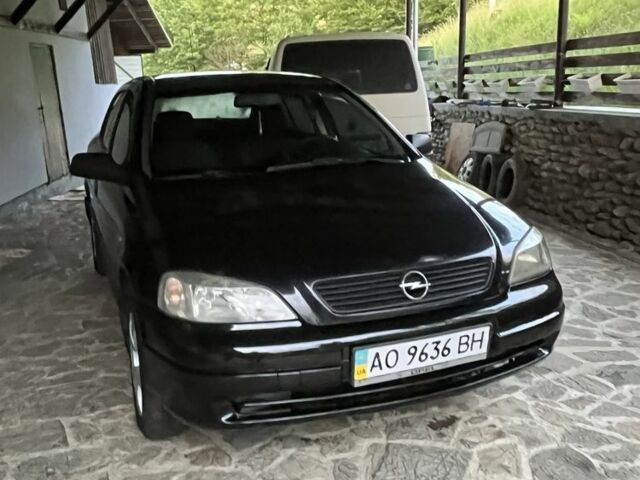 Чорний Опель Астра, об'ємом двигуна 1.4 л та пробігом 250 тис. км за 2395 $, фото 1 на Automoto.ua