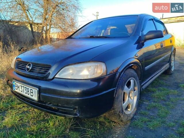 Чорний Опель Астра, об'ємом двигуна 1.4 л та пробігом 250 тис. км за 3200 $, фото 1 на Automoto.ua