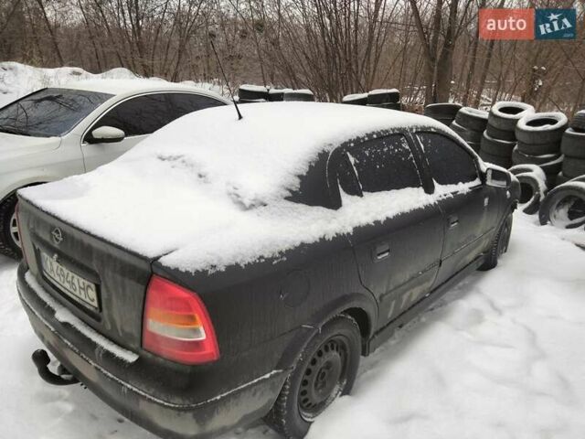 Чорний Опель Астра, об'ємом двигуна 1.39 л та пробігом 452 тис. км за 1800 $, фото 1 на Automoto.ua