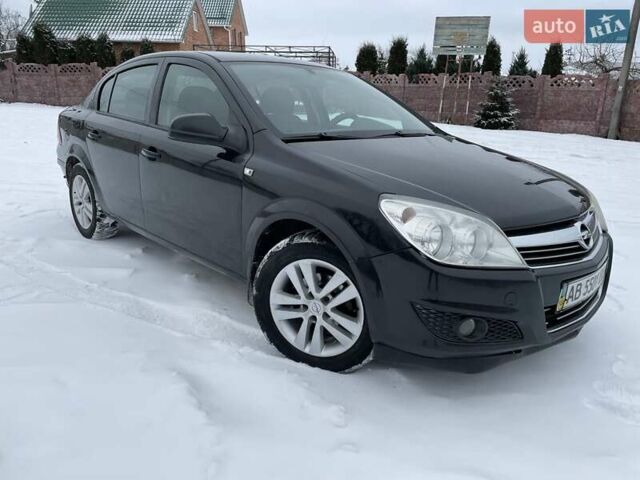 Чорний Опель Астра, об'ємом двигуна 1.6 л та пробігом 224 тис. км за 4900 $, фото 1 на Automoto.ua