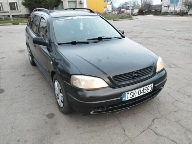 Черный Опель Астра, объемом двигателя 2 л и пробегом 2 тыс. км за 1000 $, фото 1 на Automoto.ua