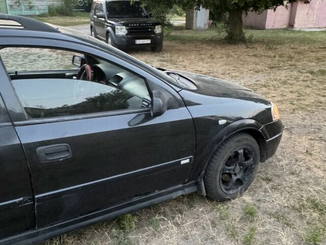 Чорний Опель Астра, об'ємом двигуна 1.6 л та пробігом 345 тис. км за 2710 $, фото 1 на Automoto.ua