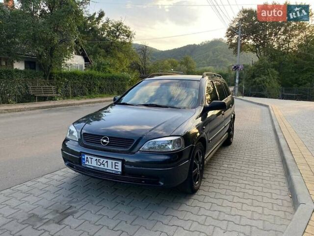Черный Опель Астра, объемом двигателя 1.6 л и пробегом 248 тыс. км за 3200 $, фото 1 на Automoto.ua