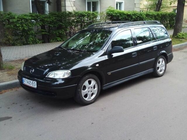 Черный Опель Астра, объемом двигателя 1.6 л и пробегом 177 тыс. км за 3600 $, фото 1 на Automoto.ua