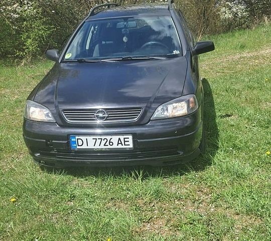 Чорний Опель Астра, об'ємом двигуна 2.2 л та пробігом 362 тис. км за 2900 $, фото 1 на Automoto.ua