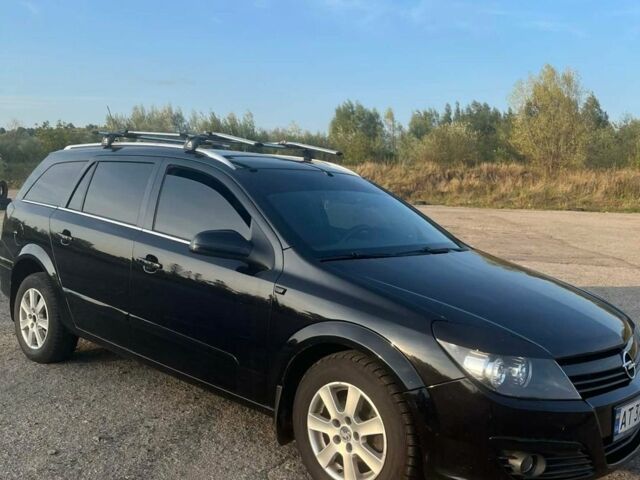 Черный Опель Астра, объемом двигателя 1.8 л и пробегом 238 тыс. км за 4500 $, фото 1 на Automoto.ua