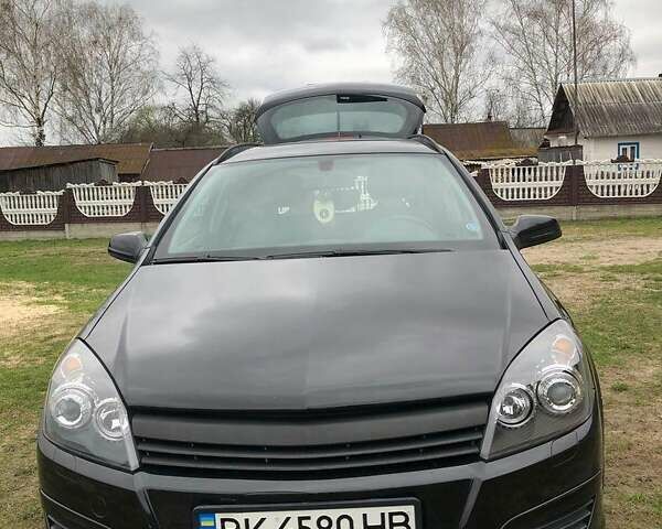 Чорний Опель Астра, об'ємом двигуна 1.6 л та пробігом 290 тис. км за 4800 $, фото 1 на Automoto.ua