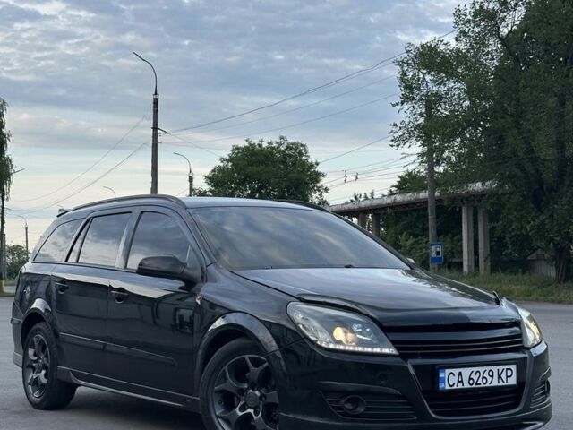 Чорний Опель Астра, об'ємом двигуна 1.6 л та пробігом 290 тис. км за 4850 $, фото 1 на Automoto.ua
