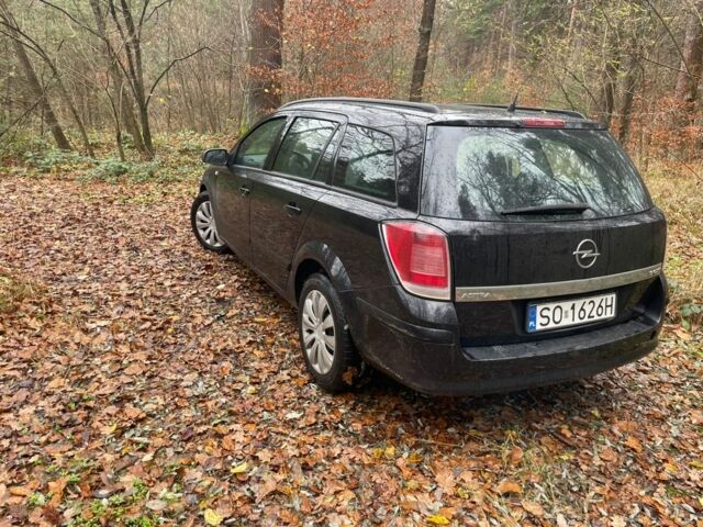 Черный Опель Астра, объемом двигателя 0 л и пробегом 3 тыс. км за 1668 $, фото 1 на Automoto.ua
