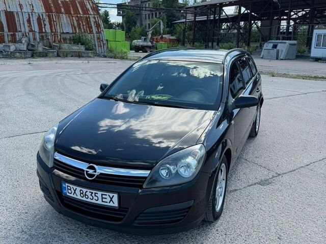 Чорний Опель Астра, об'ємом двигуна 1.6 л та пробігом 215 тис. км за 4750 $, фото 1 на Automoto.ua