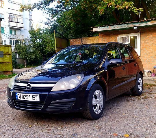 Чорний Опель Астра, об'ємом двигуна 1.6 л та пробігом 270 тис. км за 4100 $, фото 1 на Automoto.ua