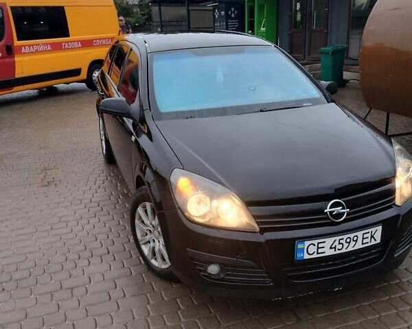 Черный Опель Астра, объемом двигателя 1.6 л и пробегом 415 тыс. км за 4150 $, фото 1 на Automoto.ua
