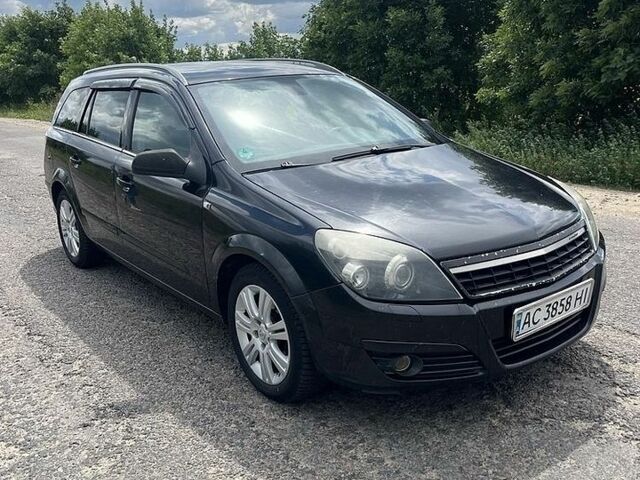 Чорний Опель Астра, об'ємом двигуна 2 л та пробігом 302 тис. км за 3600 $, фото 1 на Automoto.ua