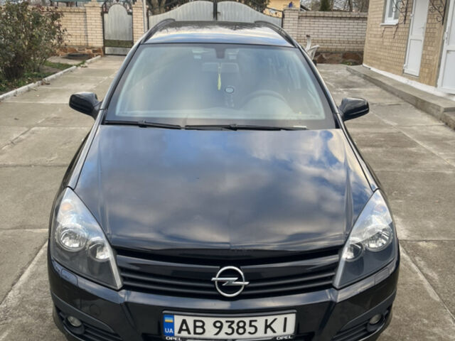 Чорний Опель Астра, об'ємом двигуна 1.69 л та пробігом 223 тис. км за 6500 $, фото 1 на Automoto.ua
