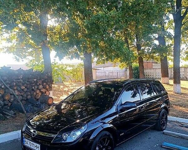 Чорний Опель Астра, об'ємом двигуна 1.6 л та пробігом 180 тис. км за 6000 $, фото 1 на Automoto.ua