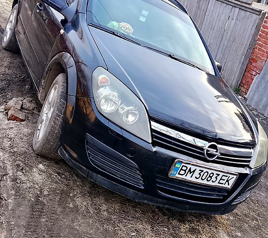 Черный Опель Астра, объемом двигателя 1.6 л и пробегом 208 тыс. км за 5000 $, фото 1 на Automoto.ua