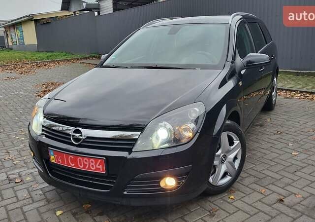 Черный Опель Астра, объемом двигателя 1.8 л и пробегом 165 тыс. км за 5650 $, фото 1 на Automoto.ua
