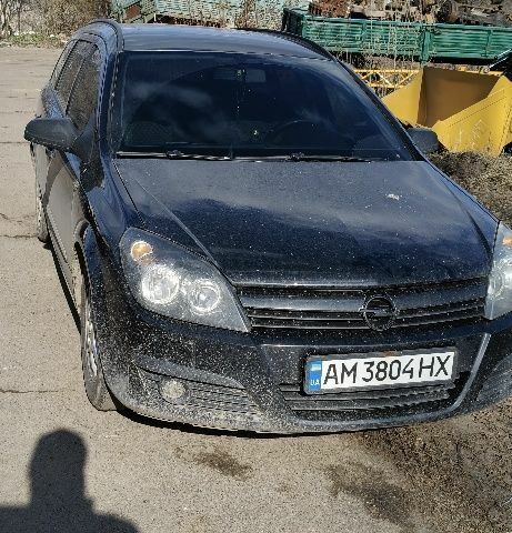 Чорний Опель Астра, об'ємом двигуна 1.6 л та пробігом 271 тис. км за 5500 $, фото 1 на Automoto.ua