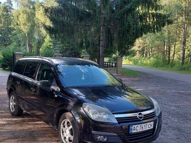 Чорний Опель Астра, об'ємом двигуна 1.69 л та пробігом 279 тис. км за 4000 $, фото 1 на Automoto.ua