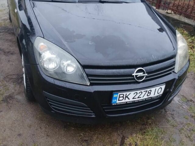 Чорний Опель Астра, об'ємом двигуна 1.6 л та пробігом 330 тис. км за 3000 $, фото 1 на Automoto.ua