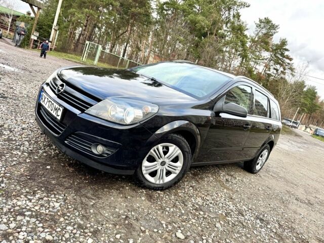 Черный Опель Астра, объемом двигателя 1.6 л и пробегом 290 тыс. км за 4290 $, фото 1 на Automoto.ua