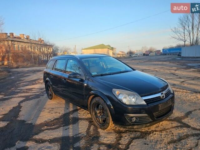 Чорний Опель Астра, об'ємом двигуна 1.6 л та пробігом 306 тис. км за 4000 $, фото 1 на Automoto.ua