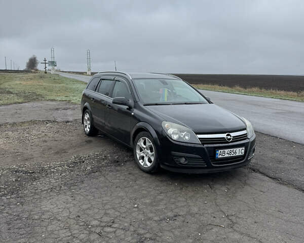 Чорний Опель Астра, об'ємом двигуна 1.6 л та пробігом 242 тис. км за 5000 $, фото 1 на Automoto.ua