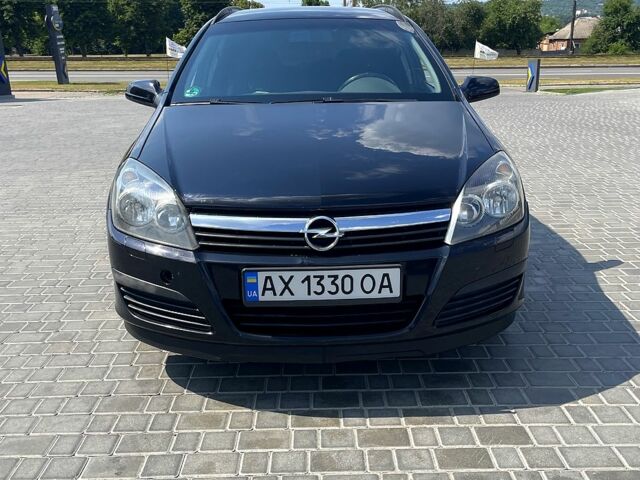 Чорний Опель Астра, об'ємом двигуна 1.6 л та пробігом 303 тис. км за 6200 $, фото 1 на Automoto.ua