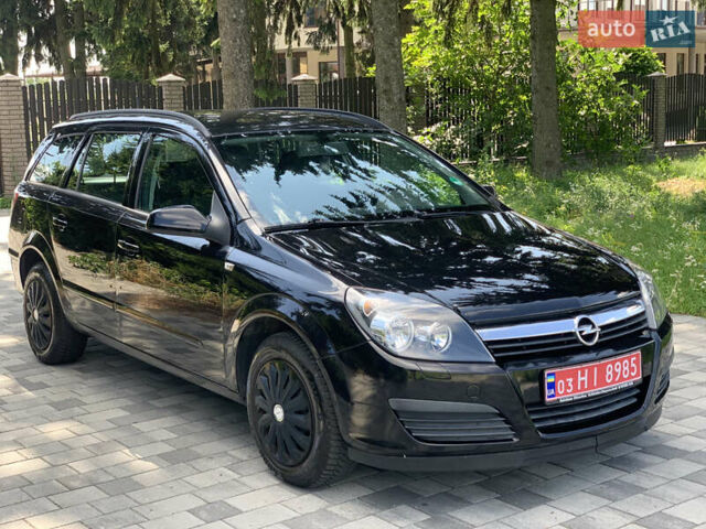 Чорний Опель Астра, об'ємом двигуна 1.6 л та пробігом 177 тис. км за 4750 $, фото 1 на Automoto.ua
